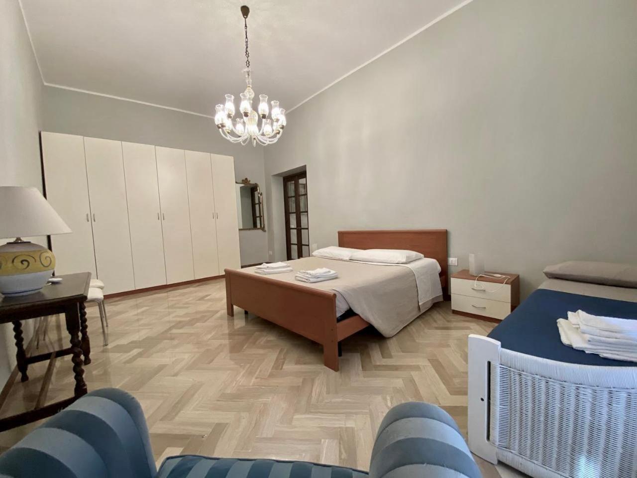 Appartamento Il Balcone Sul Teatro La Spezia Esterno foto